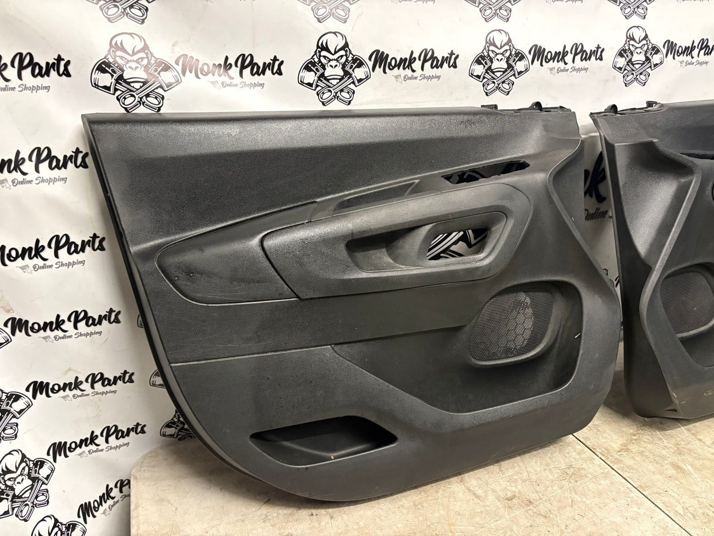 Paneles de puerta PEUGEOT PARTNER III y RIFTER 9816791277 9816791377 (precio unidad)