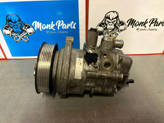 Bomba dirección BMW 530d GT y 730d 679649201 LH2114744