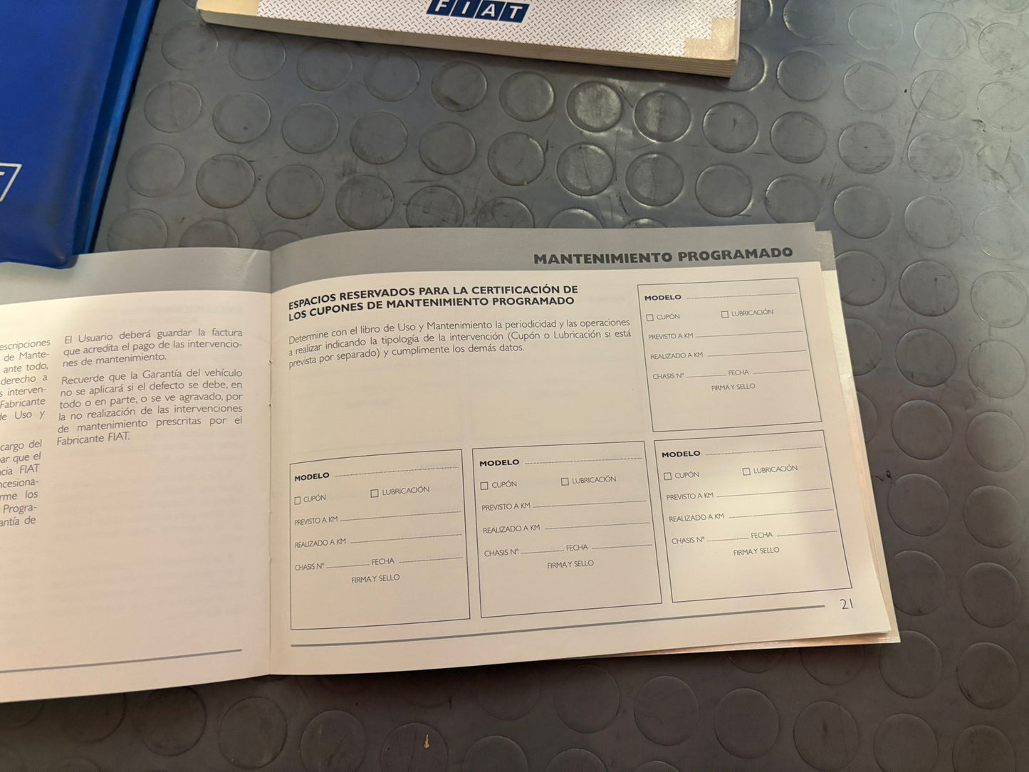 Manual instrucciones y libro mantenimiento FIAT SCUDO 2002