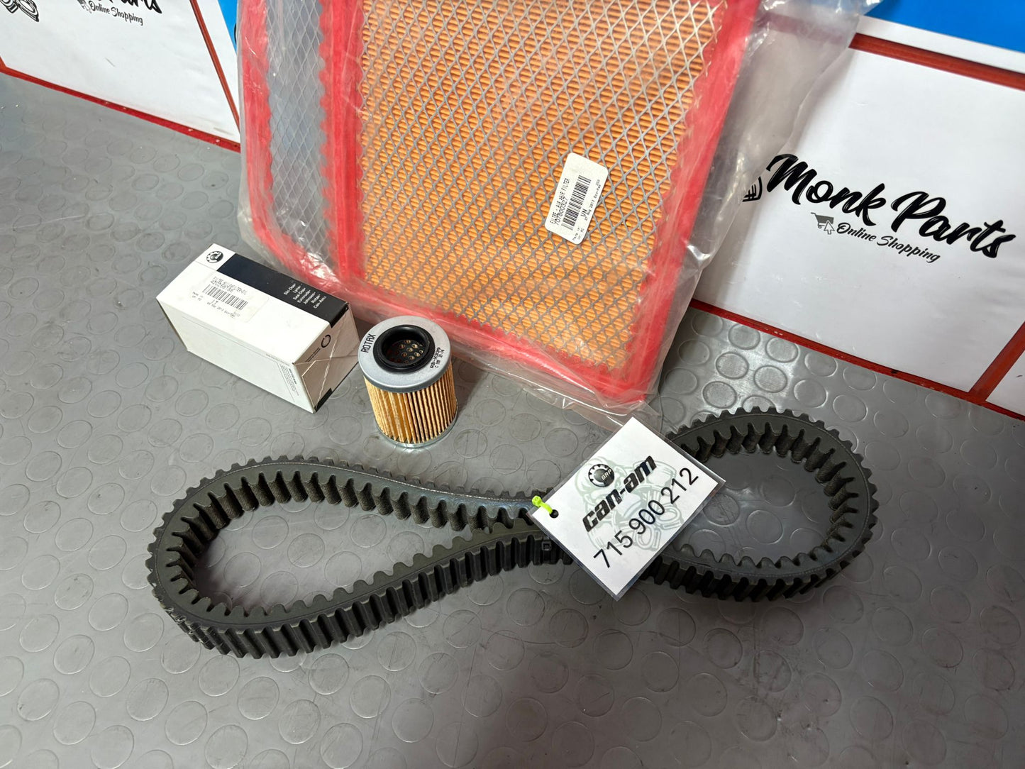 Kit correa + filtros CAN-AM MAVERICK 1000 y 1000R Original , NUEVO