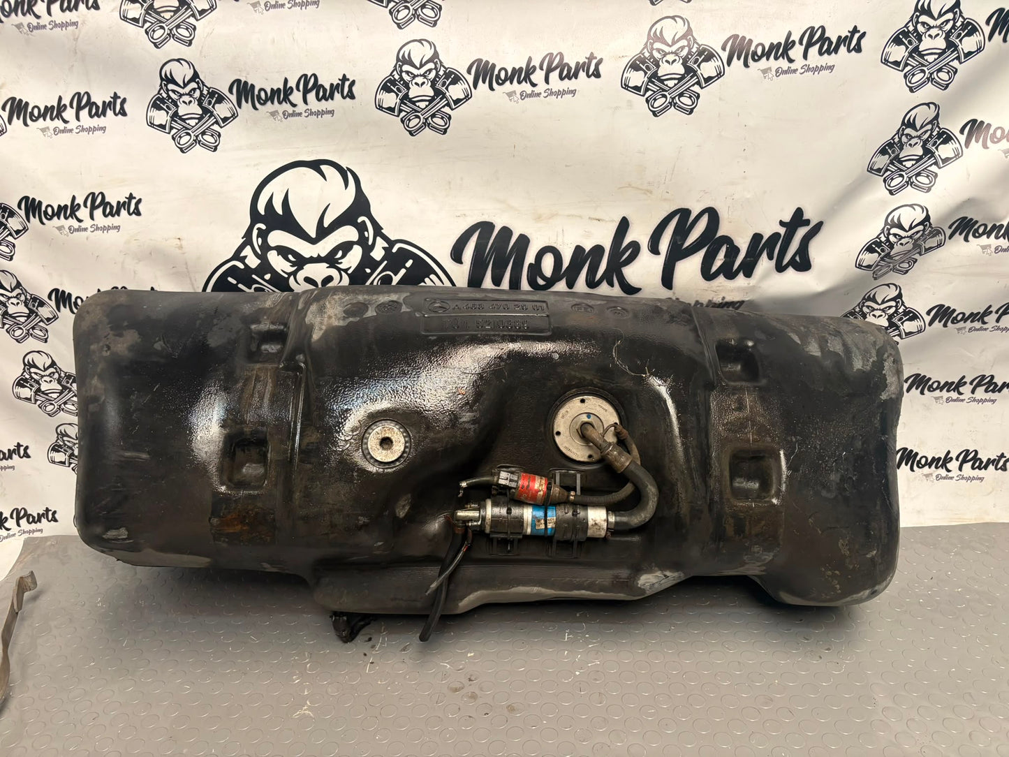 Deposito de combustible MERCEDES G W463 A4634702901