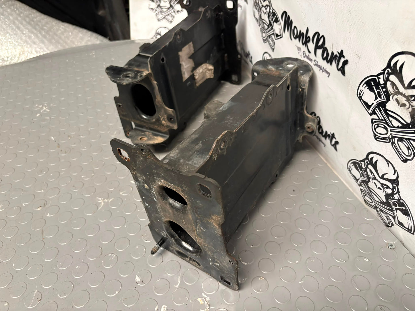 Punteras carroceria BMW Z4 E85 E86 7165518 7165517