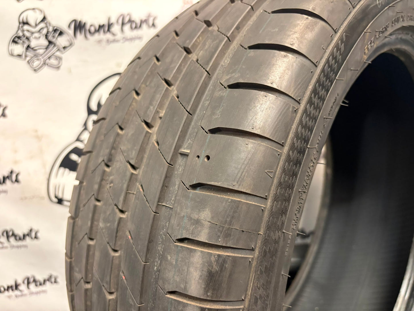2 Neumáticos 225/45 R18 95W XL OVATION SPORT , Seminuevos , Año 2025