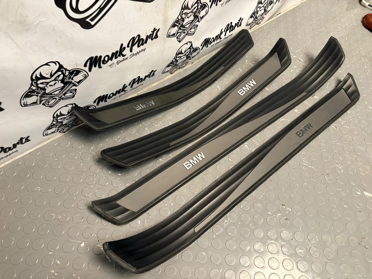 Molduras entrada puerta BMW SERIE 5 E60 Originales