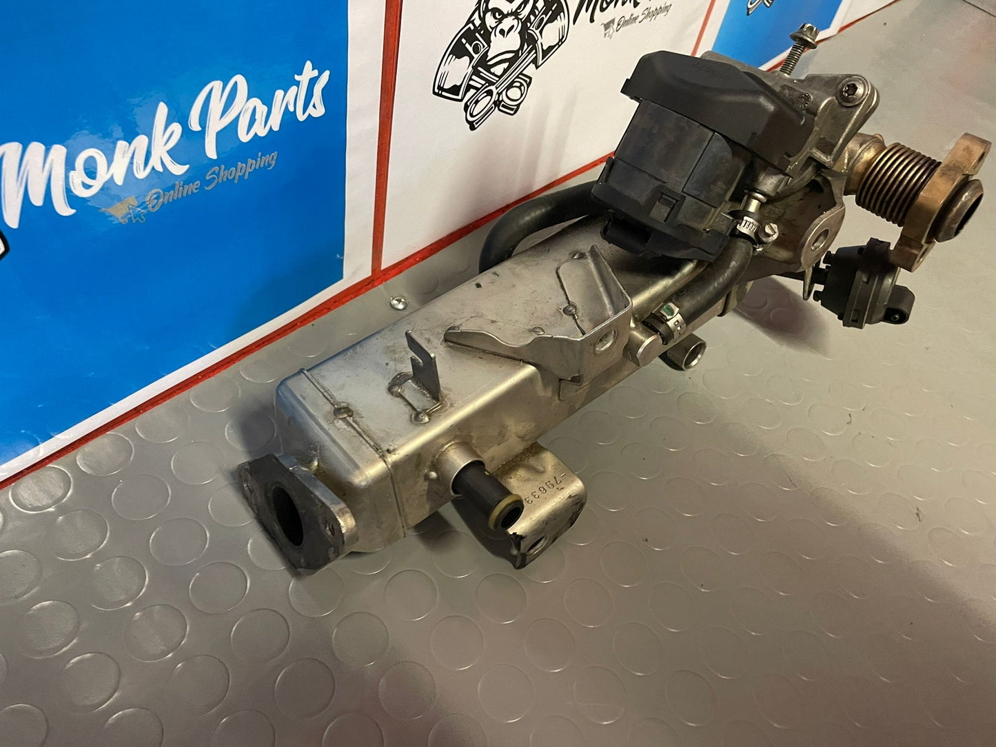 Enfriador EGR BMW 2.0 118 120 320 520 7810751-06