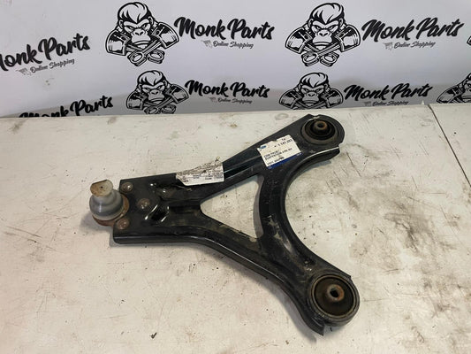 Brazo suspension derecho FORD MONDEO MK1 YS713042AB , NUEVO , Original