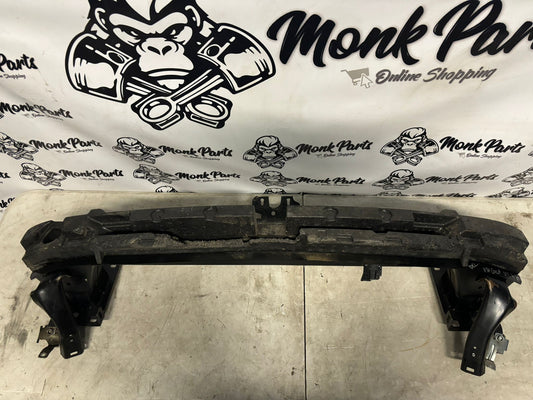 Refuerzo paragolpes delantero VOLKSWAGEN GOLF VII 7