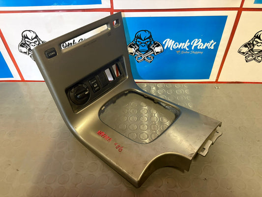 Moldura consola central NISSAN NAVARA 2006