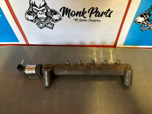 Rampa inyectora TOYOTA HILUX 2.5 Original