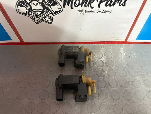 Valvula solenoide AUDI A6 A7 SQ5 059906627M (precio unidad)