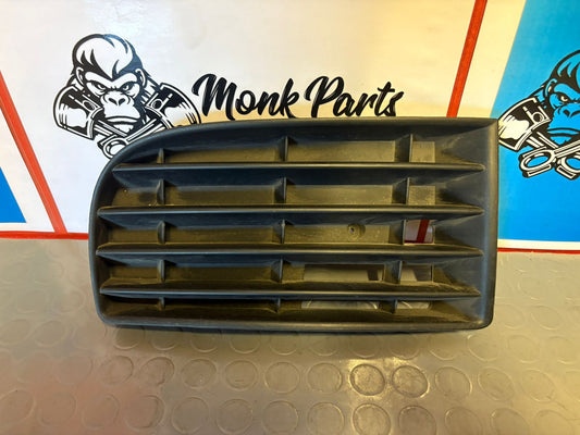 Rejilla derecha paragolpes VOLKSWAGEN GOLF V 5 1K0853666