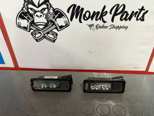 Luces matricula VOLKSWAGEN GOLF VII 7 1K8943021C