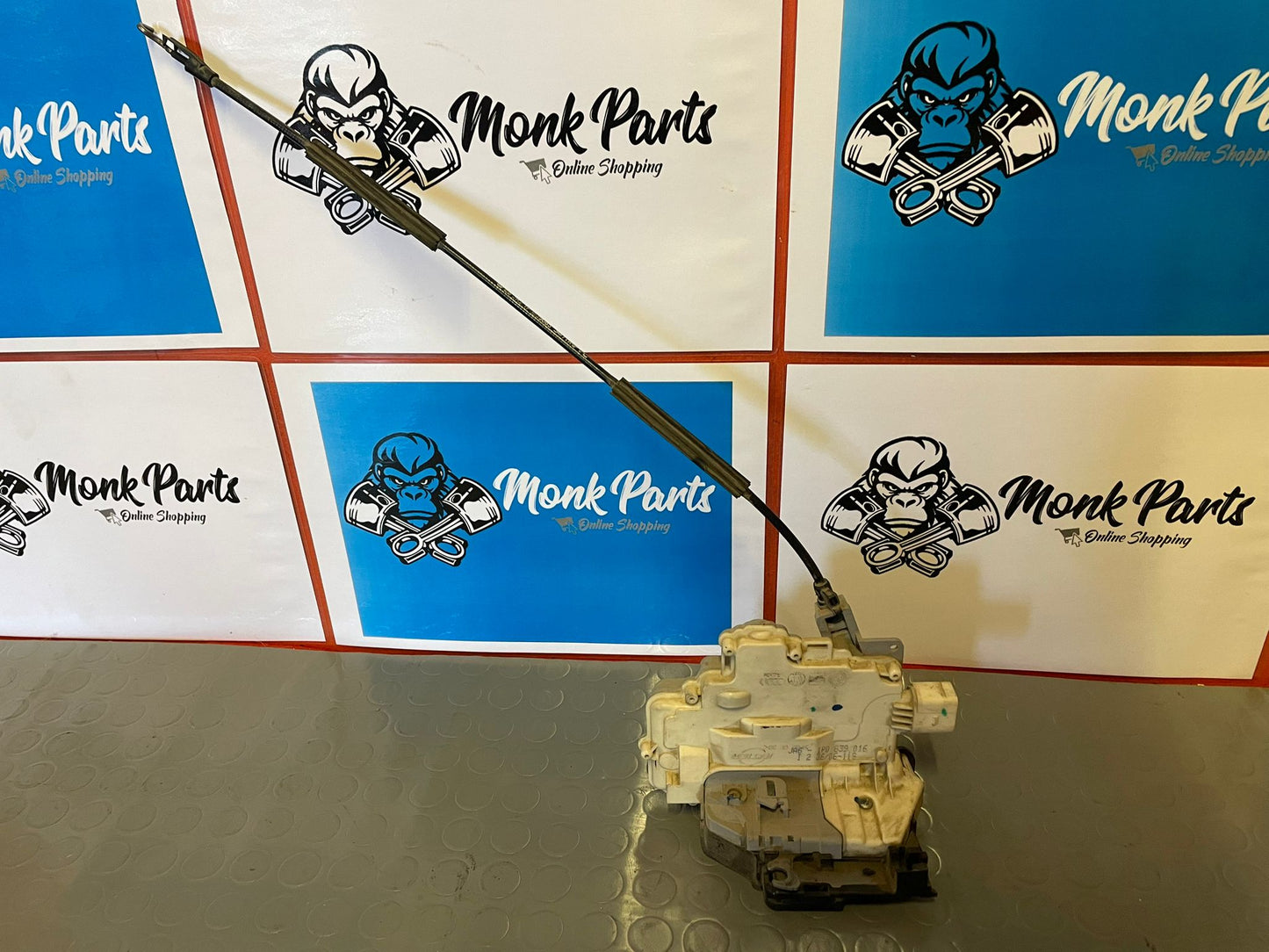 Cerradura trasera derecha SEAT LEON 2 1P0839016