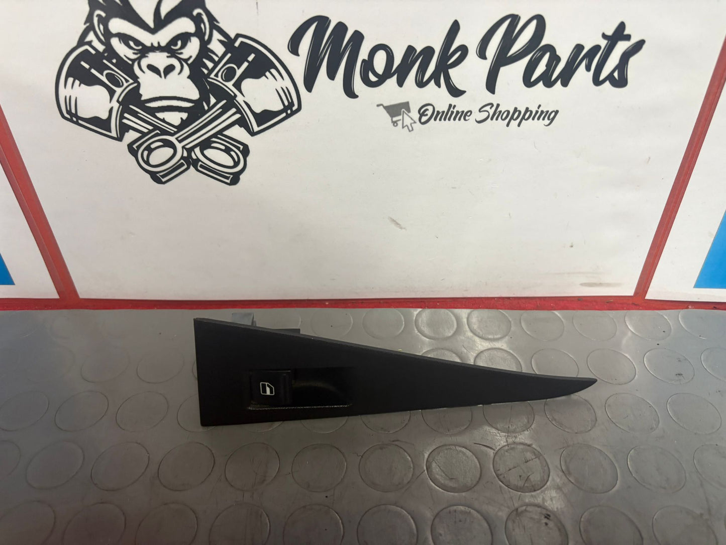 Mando elevalunas trasero izquierdo SEAT LEON 2 1P0867227A