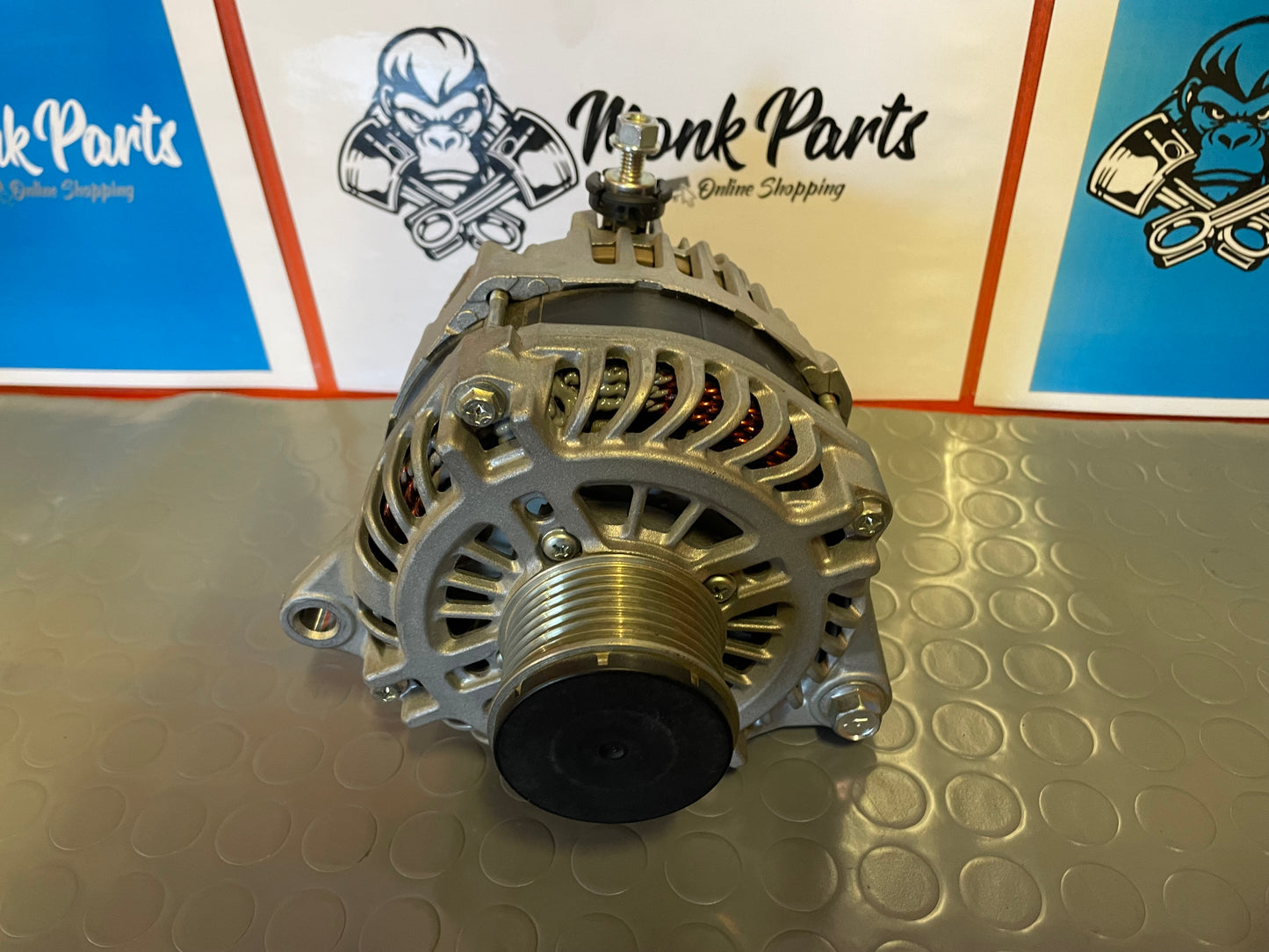 Alternador NISSAN NP300 y Mercedes X 23100 5XA0B 231005XA0B