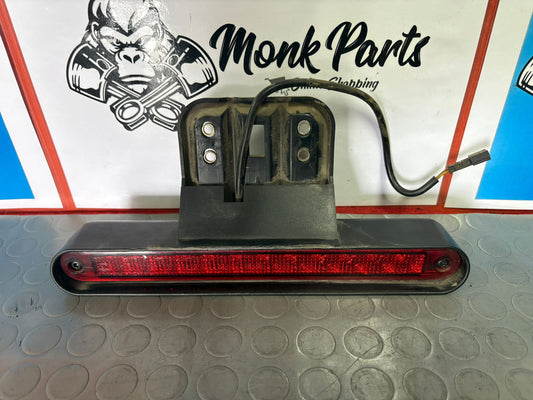 Tercera luz freno MERCEDES G W463 A4638200109