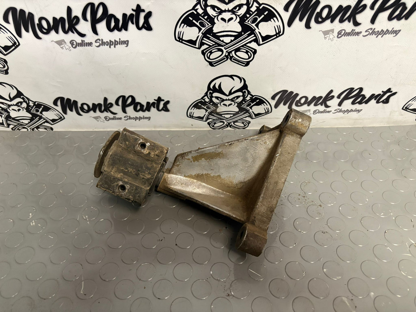 Soporte transfer MERCEDES G W463 4632850902