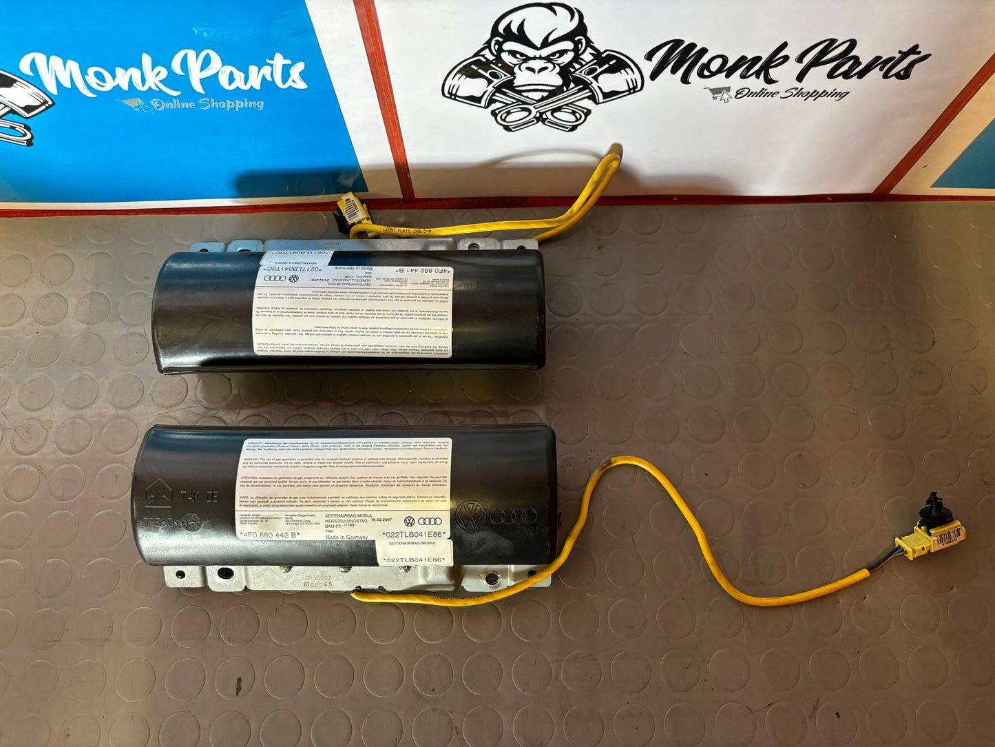 Airbags laterales traseros AUDI A6 C6 4F0880441B 4F0880442B (precio unidad)