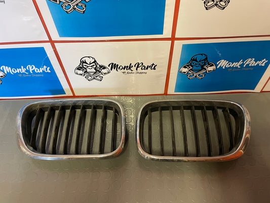 Rejillas capo BMW X5 E53 51.13-8247674