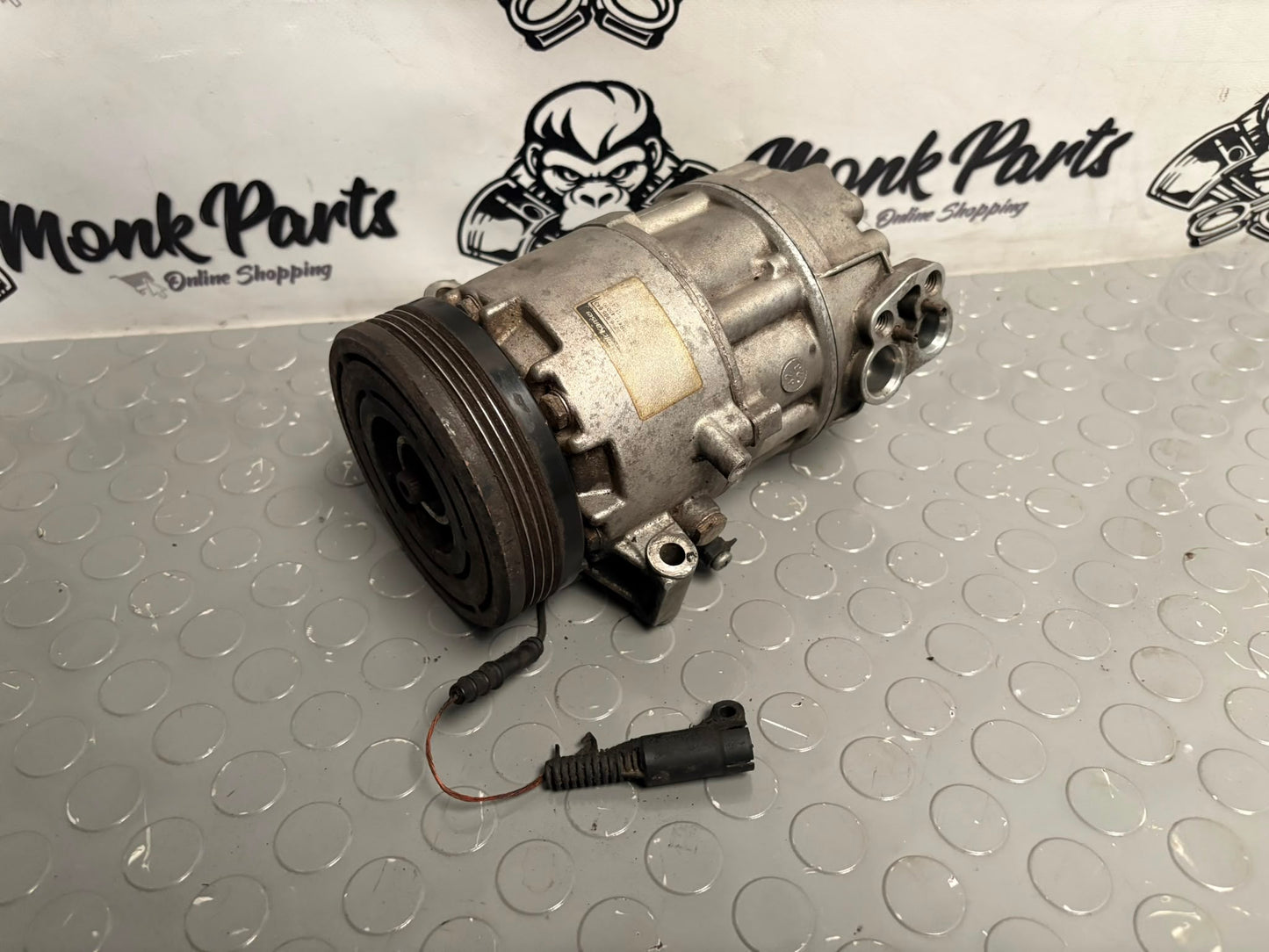 Compresor A/C aire acondicionado BMW Z4 E85 E86 6905643