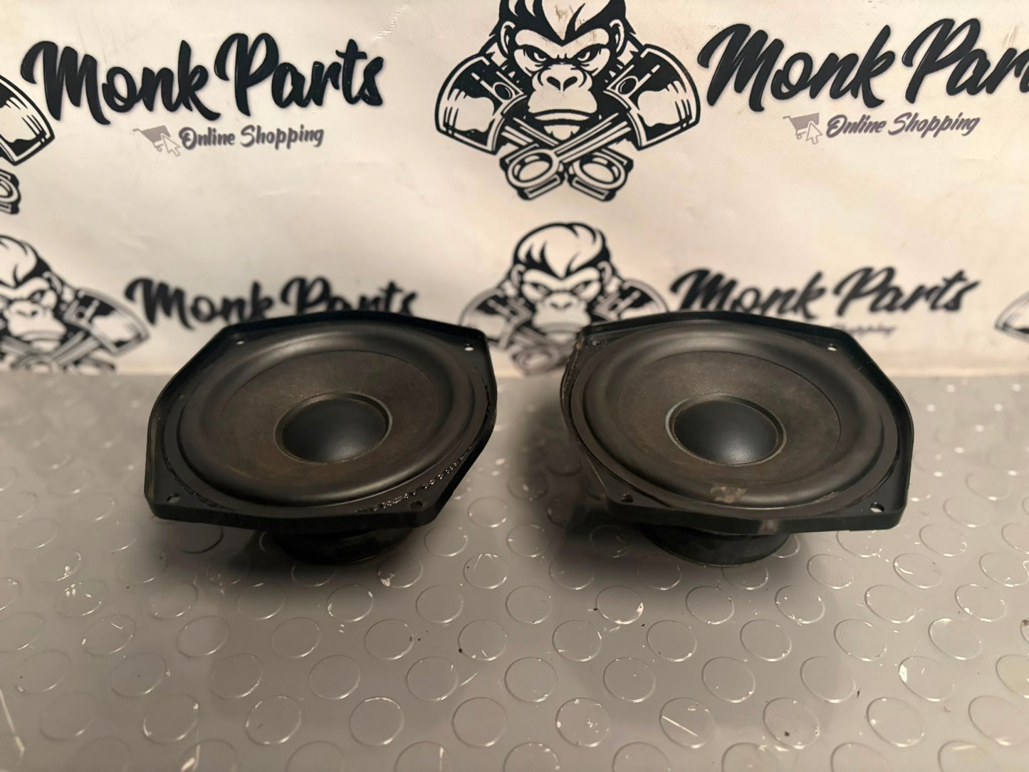 Altavoz inferior BMW Z4 E85 E86 6915840 (precio unidad)