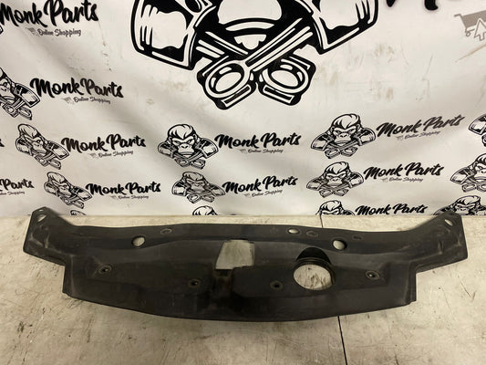 Moldura superior radiador HONDA CIVIC FN2 71125-SMG-E020