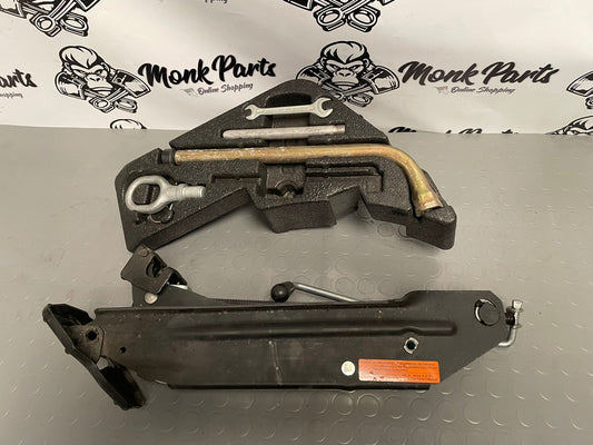 Herramientas y gato VW TOUAREG 7L0011031B 7L0012113