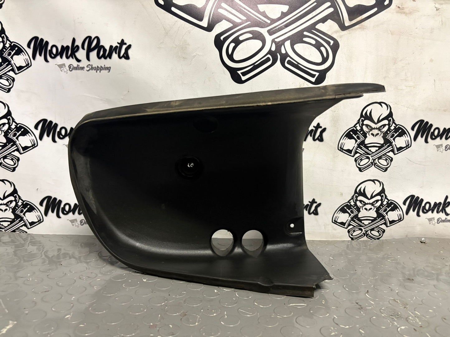 Canalizador frontal derecho PORSCHE CAYENNE 955 7L5121334E