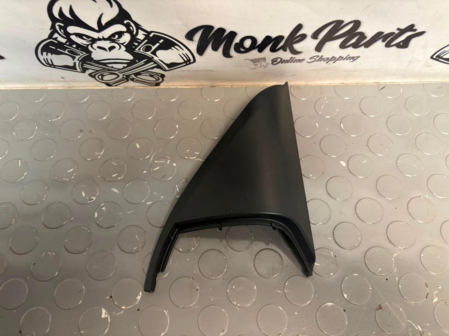 Moldura derecha interior retrovisor PORSCHE CAYENNE 955 7L5837994
