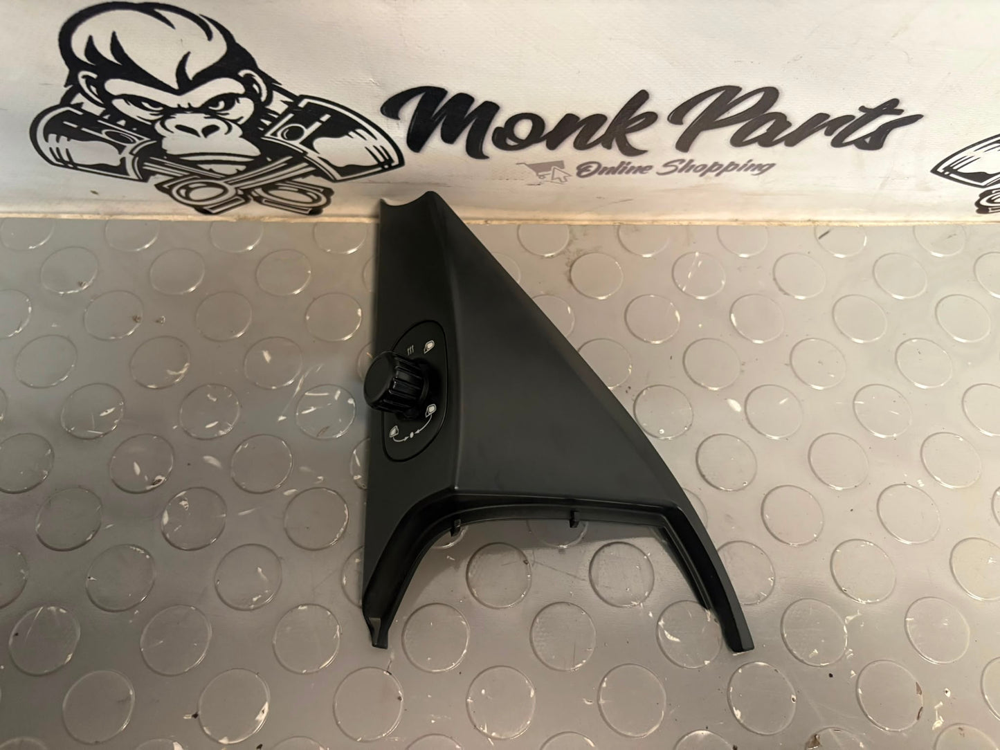 Moldura y mando izquierda retrovisor PORSCHE CAYENNE 955 7L5959565 7L5837993H