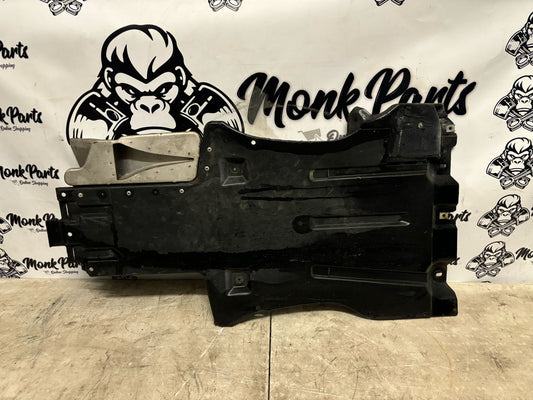 Protector inferior PORSCHE CAYENNE 7L8825231 7L0825231