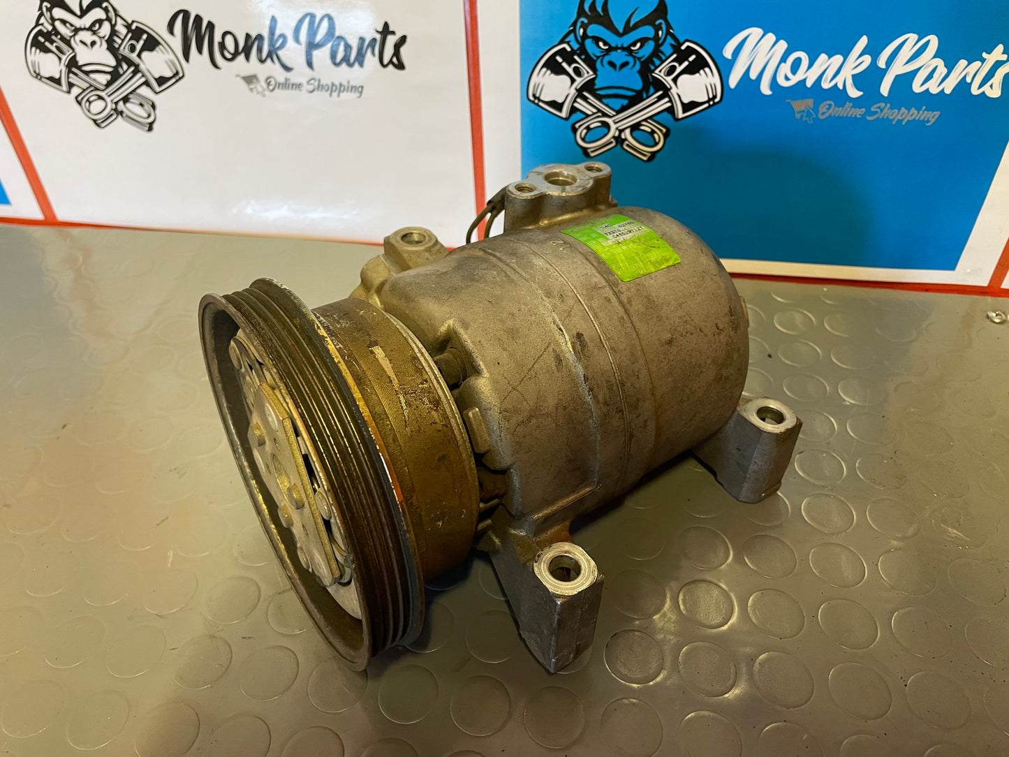 Compresor A/C aire acondicionado NISSAN 100NX 92600 62Y60 9260062Y60