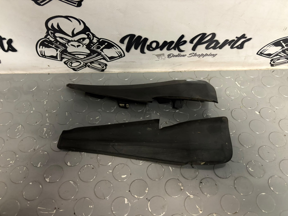 Molduras esquina cristal PEUGEOT 208 y 2008 96748540 96748542