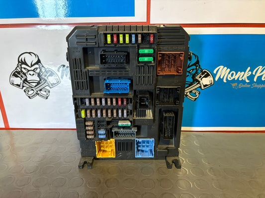 Caja reles BSI PEUGEOT PARTNER y CITROEN BERLINGO 9830707680-00