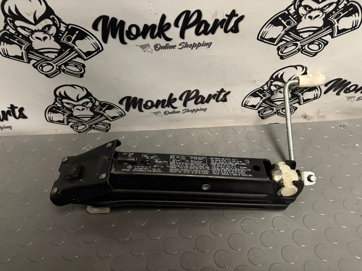 Gato MERCEDES C W203 y CLS W219 A2035830415