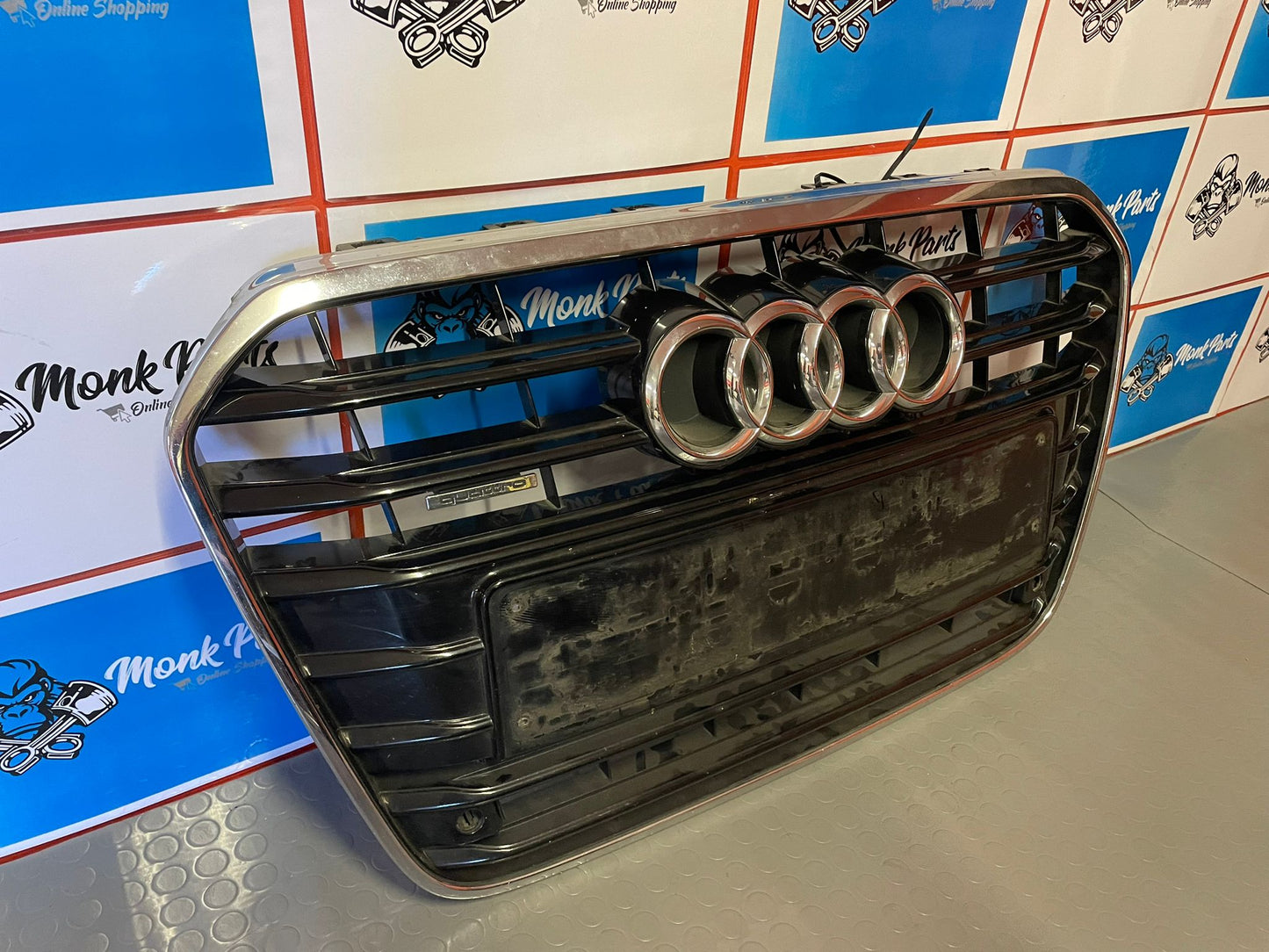 Parrilla delantera AUDI A6 C7 4G0853651