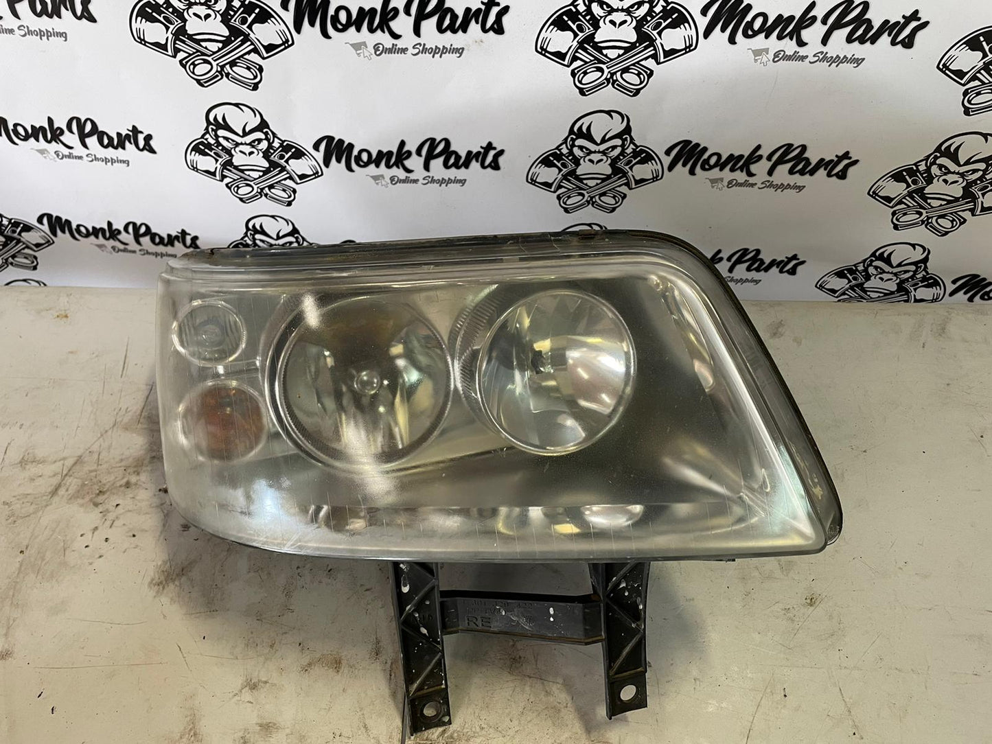 Faro delantero derecho VOLKSWAGEN TRANSPORTER T5