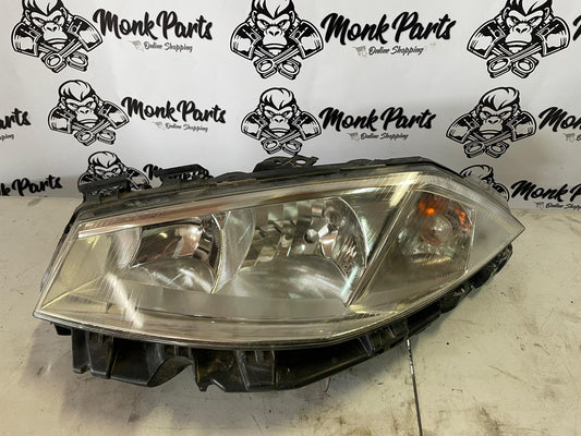 Faro delantero izquierdo RENAULT MEGANE II 7701064018