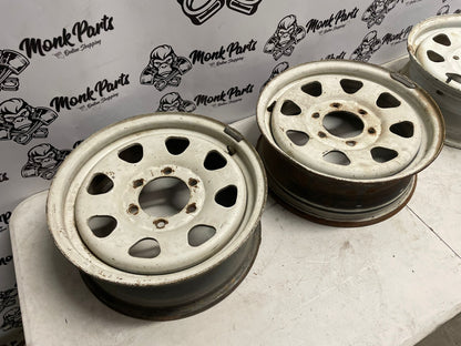 3 Llantas NISSAN TERRANO I 1 16'' 6X16 40300G9600