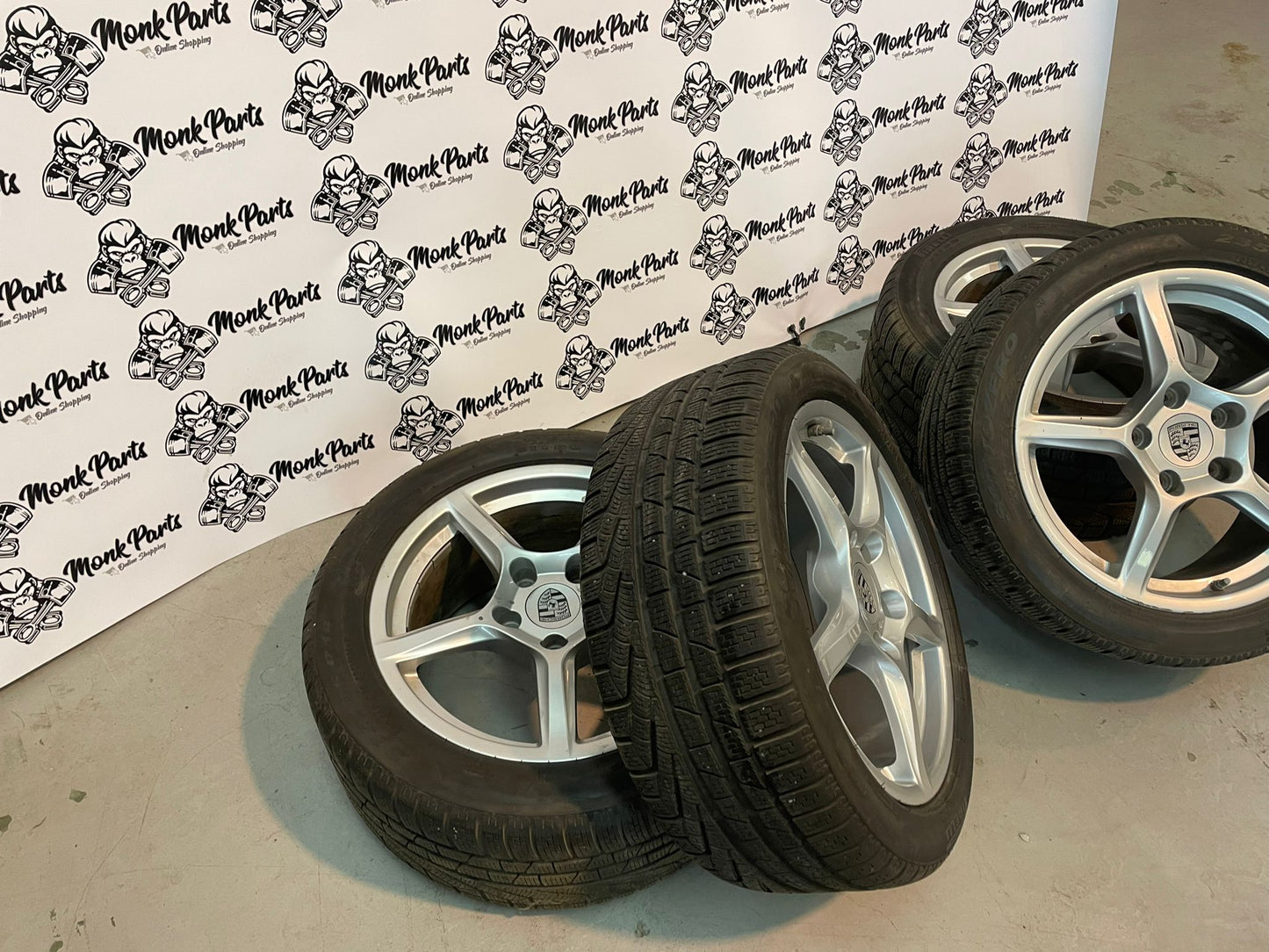 Llantas con neumatico PORSCHE 981 BOXSTER CAYMAN 18'' Originales 981.362.120.05 981.362.122.05
