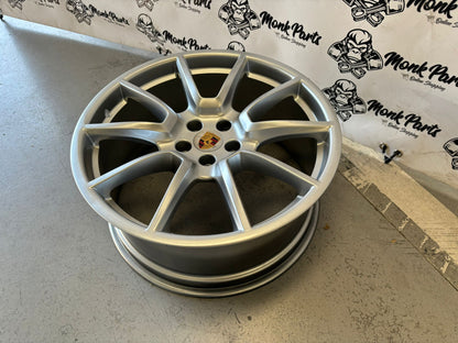 1 Llanta PORSCHE MACAN GTS 20'' Original 95B601025BH 9X20 ET26