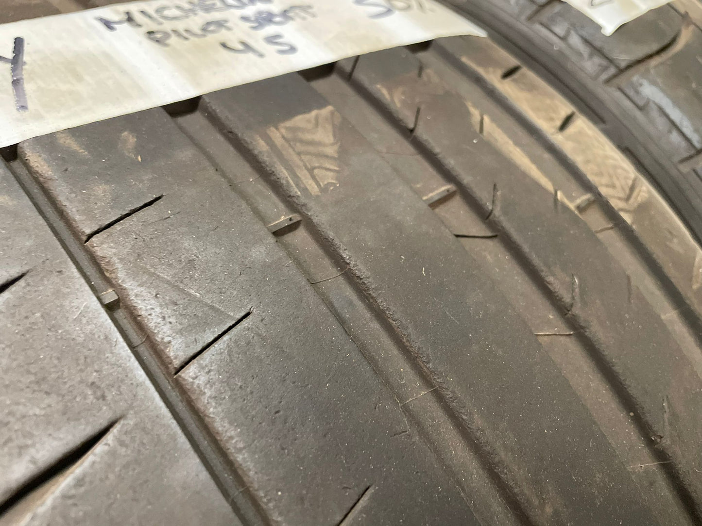 2 Neumaticos 265/40 R21 105Y MICHELIN PILOT SPORT 4S 50%