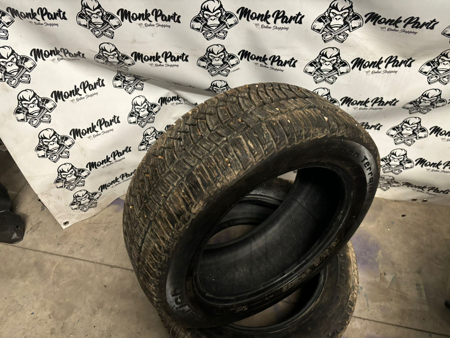 2 Neumaticos 235/55 R17 99V BFGOODRICH URBAN TERRAIN 80% 2018