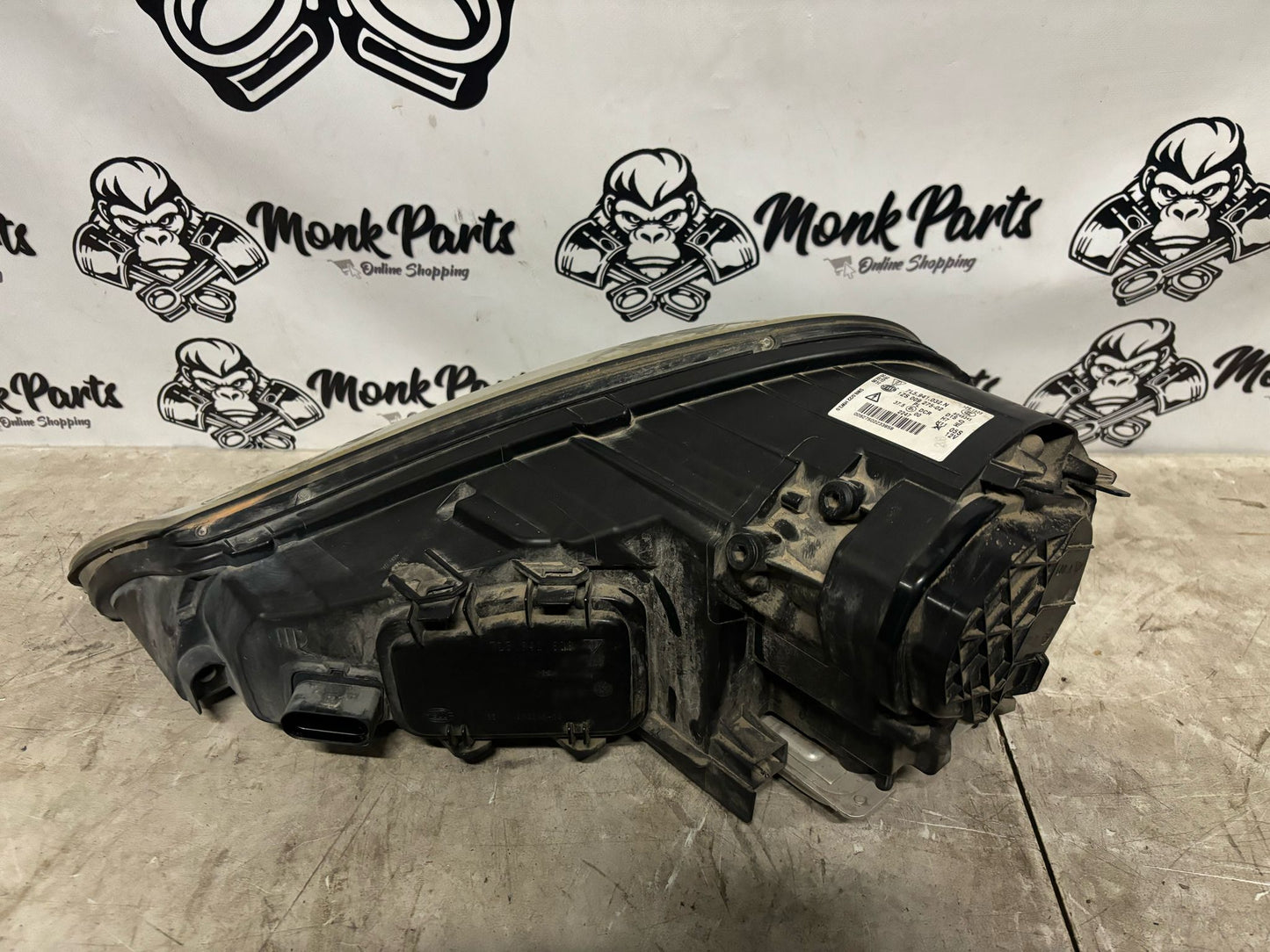 Faro delantero derecho xenon PORSCHE CAYENNE 957 7L5941032N Original
