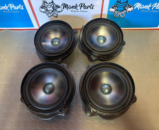Altavoces harman kardon MERCEDES CLS A2198200102 A2198200202