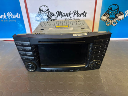 Radio navegador MERCEDES CLS y E A2118700189