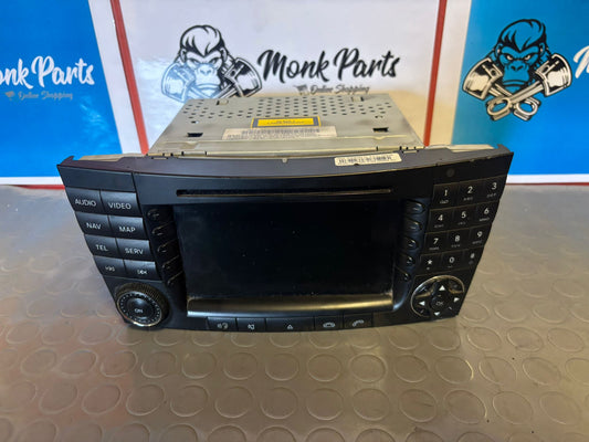 Radio navegador MERCEDES CLS y E A2118700189