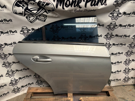 Puerta trasera derecha MERCEDES CLS W219