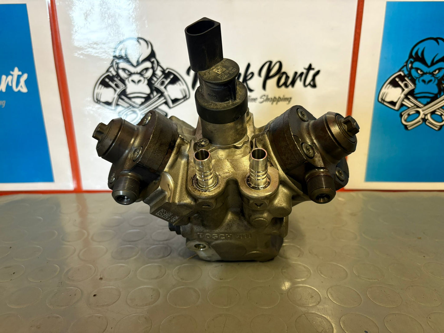 Bomba inyectora BMW 3.0d N57D30 0445010617 7800123_09