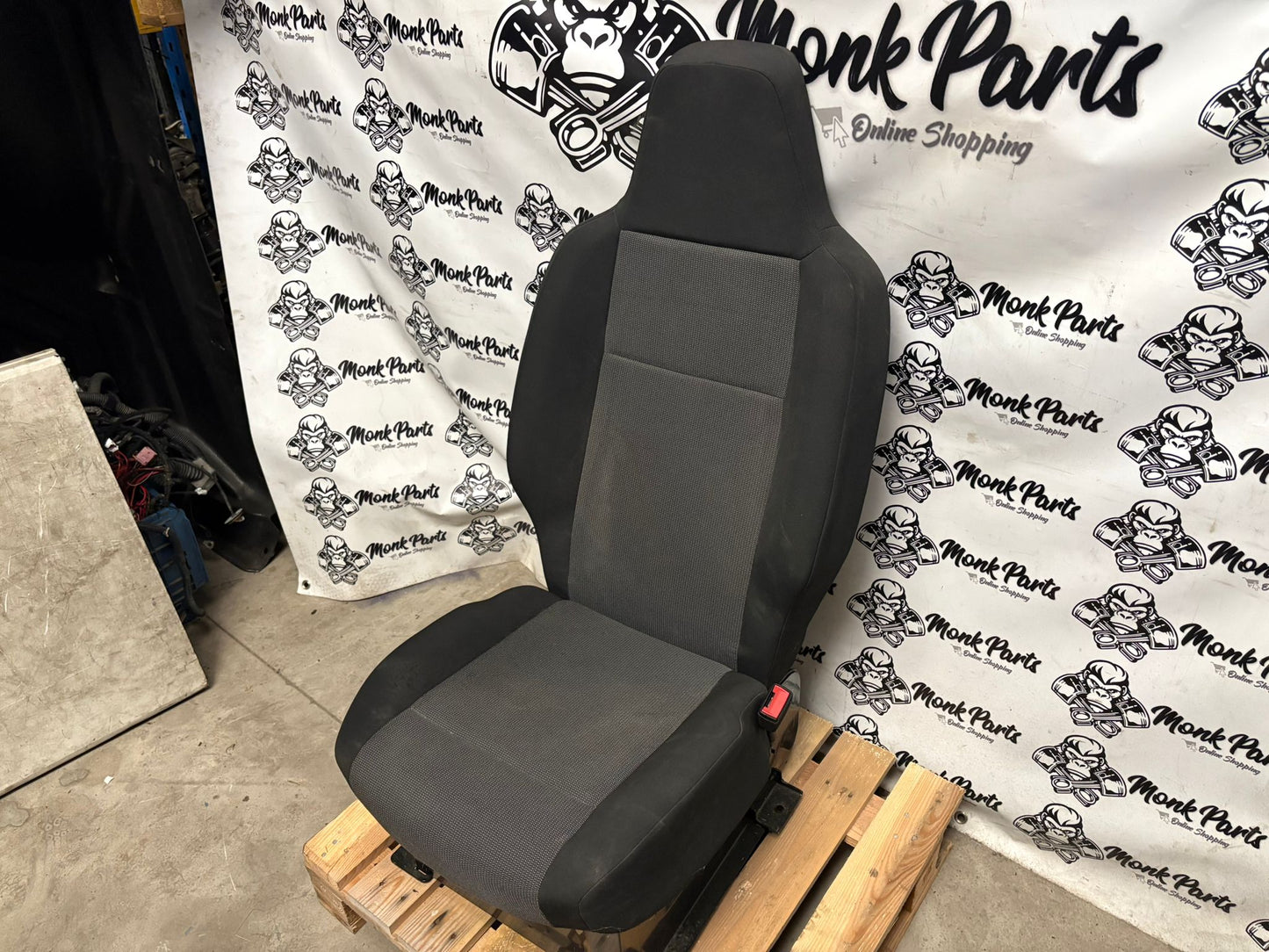 Asiento delantero derecho PEUGEOT PARTNER III y RIFTER